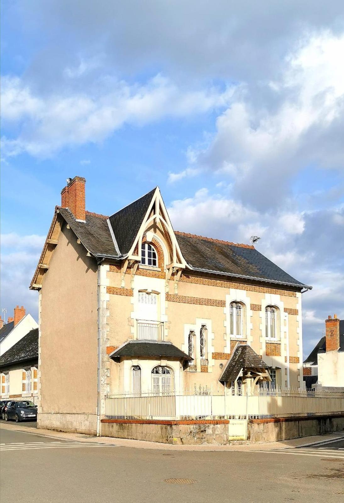 Hotel Chez Chris Cour-Cheverny Exterior foto